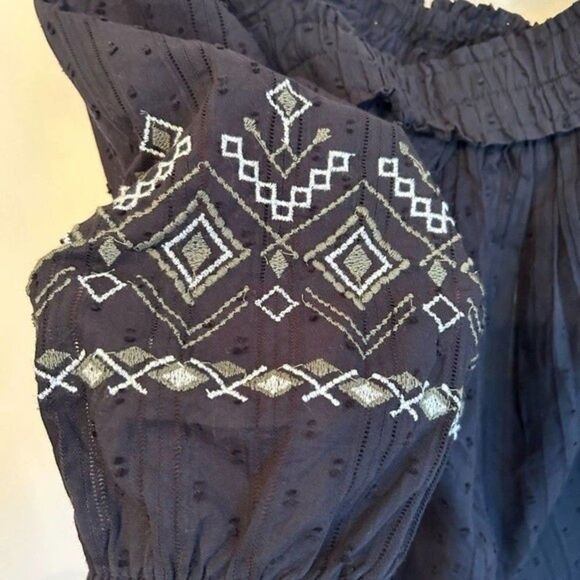 Cupio precious %100 cotton boho embroidery square neck blouse. NwT. Medium - Picture 7 of 7